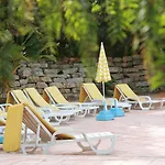 Barringtons Centro Desportivo Vale Do Lobo 阿尔曼萨